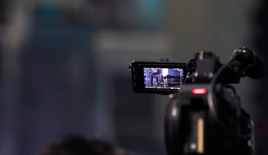 紧跟潮流！积石山产品视频拍摄引领时尚新趋势