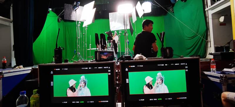 积石山产品视频拍摄：以创意为翼，助力品牌翱翔